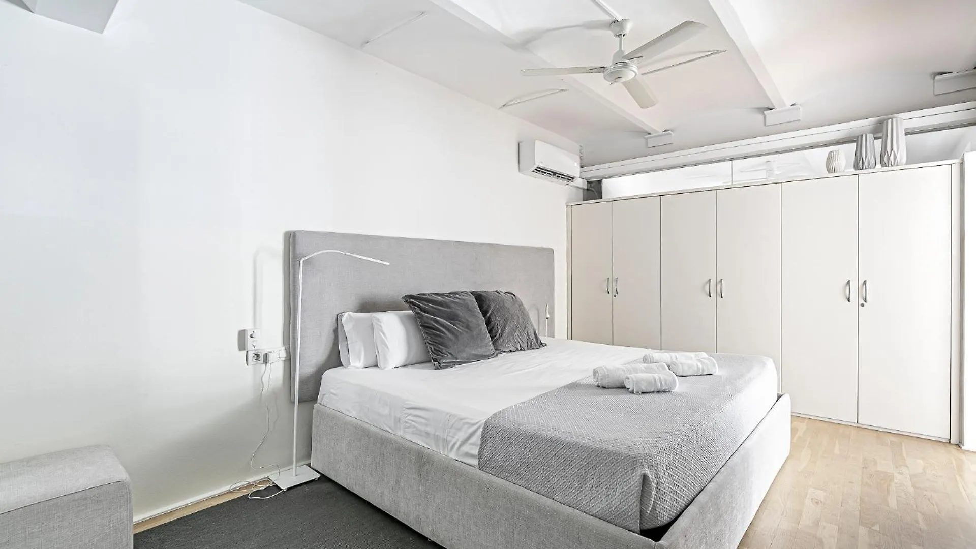 Appartamento Super Central Apartment, Spacious And Bright