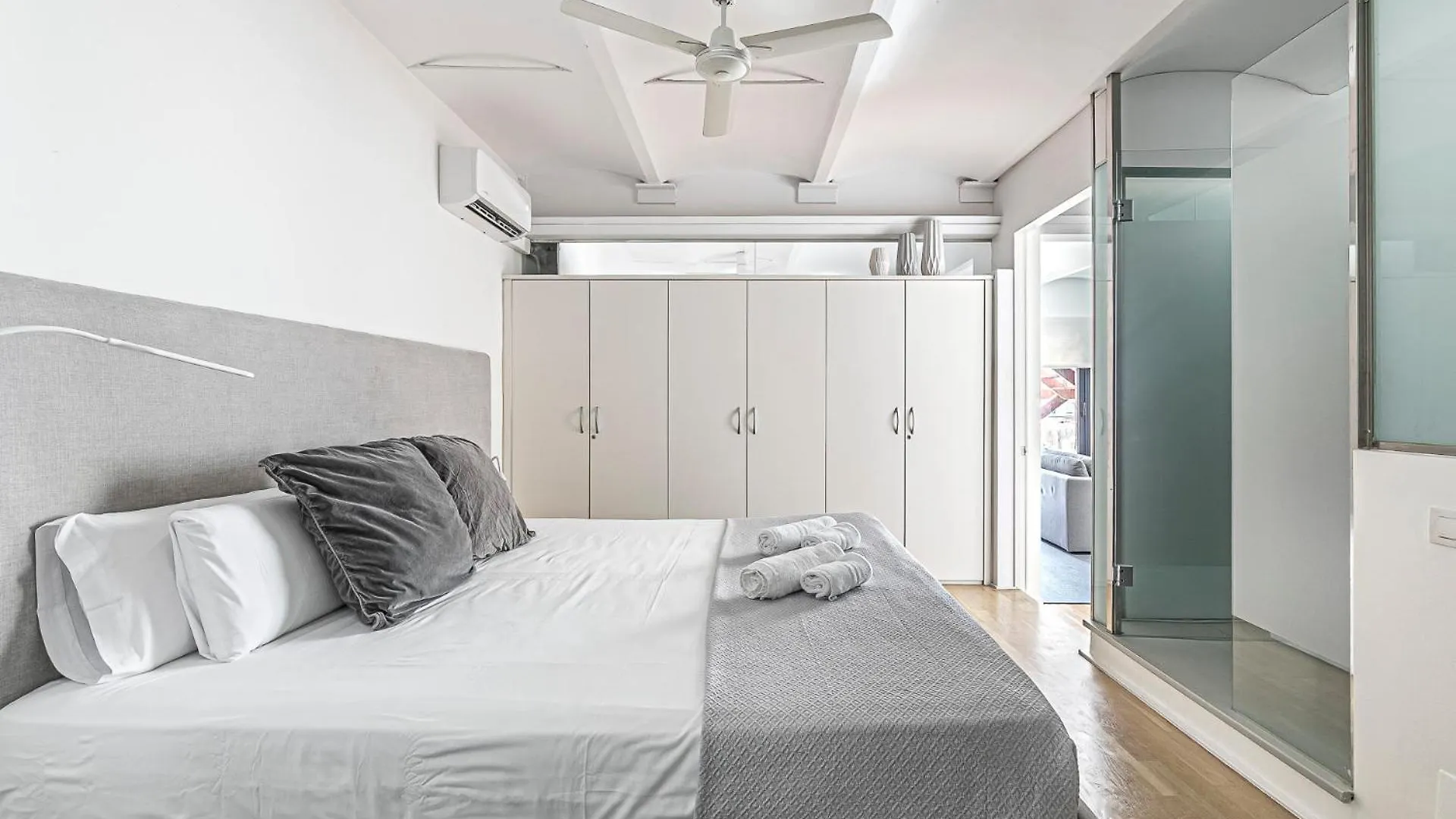 Appartamento Super Central Apartment, Spacious And Bright Spagna