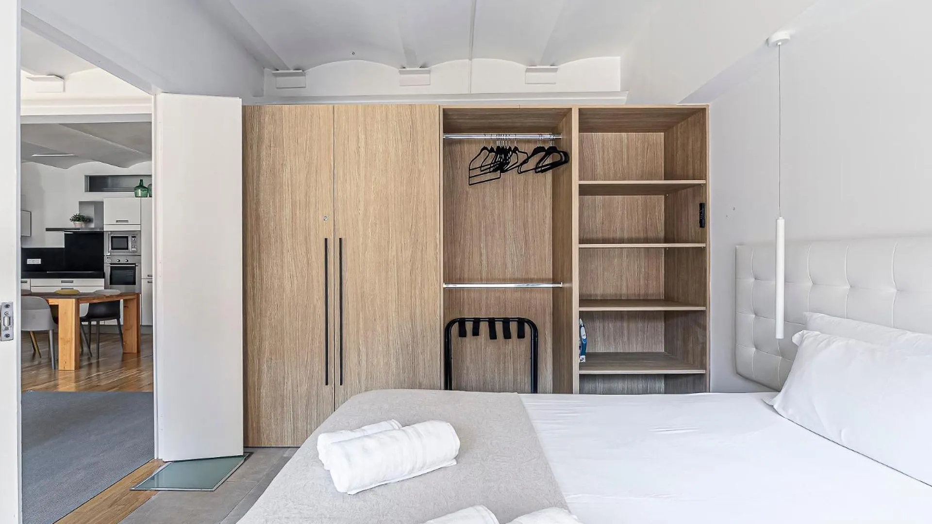 Super Central Apartment, Spacious And Bright Barcellona