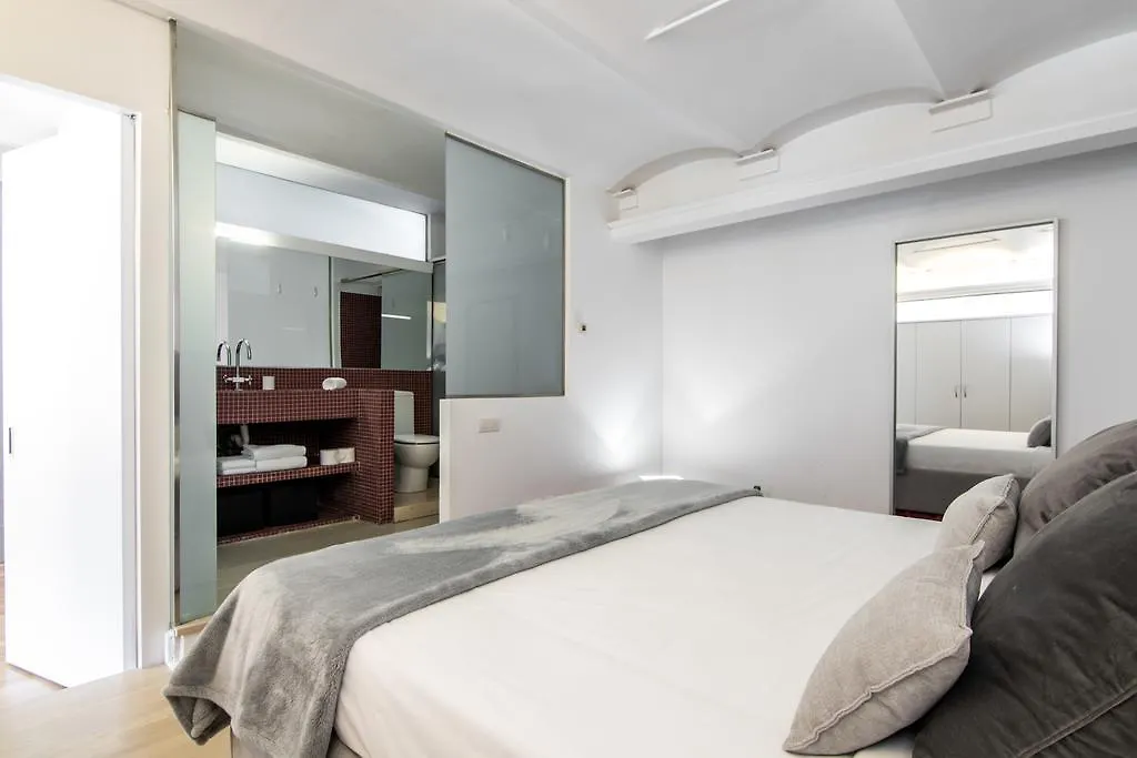 Super Central Apartment, Spacious And Bright Appartamento