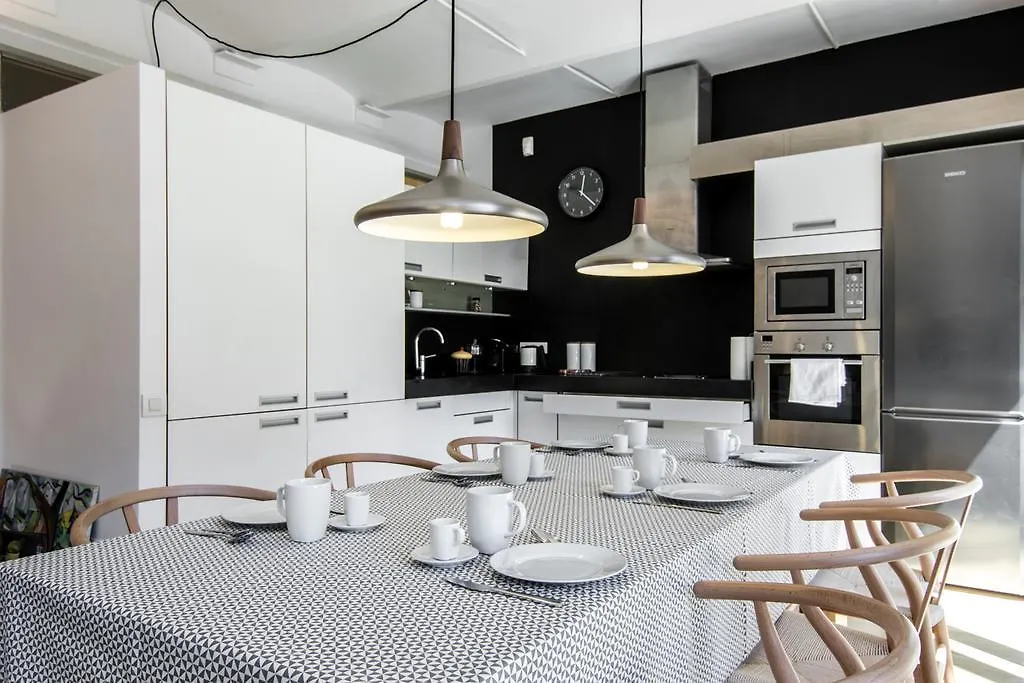 Super Central Apartment, Spacious And Bright Appartamento